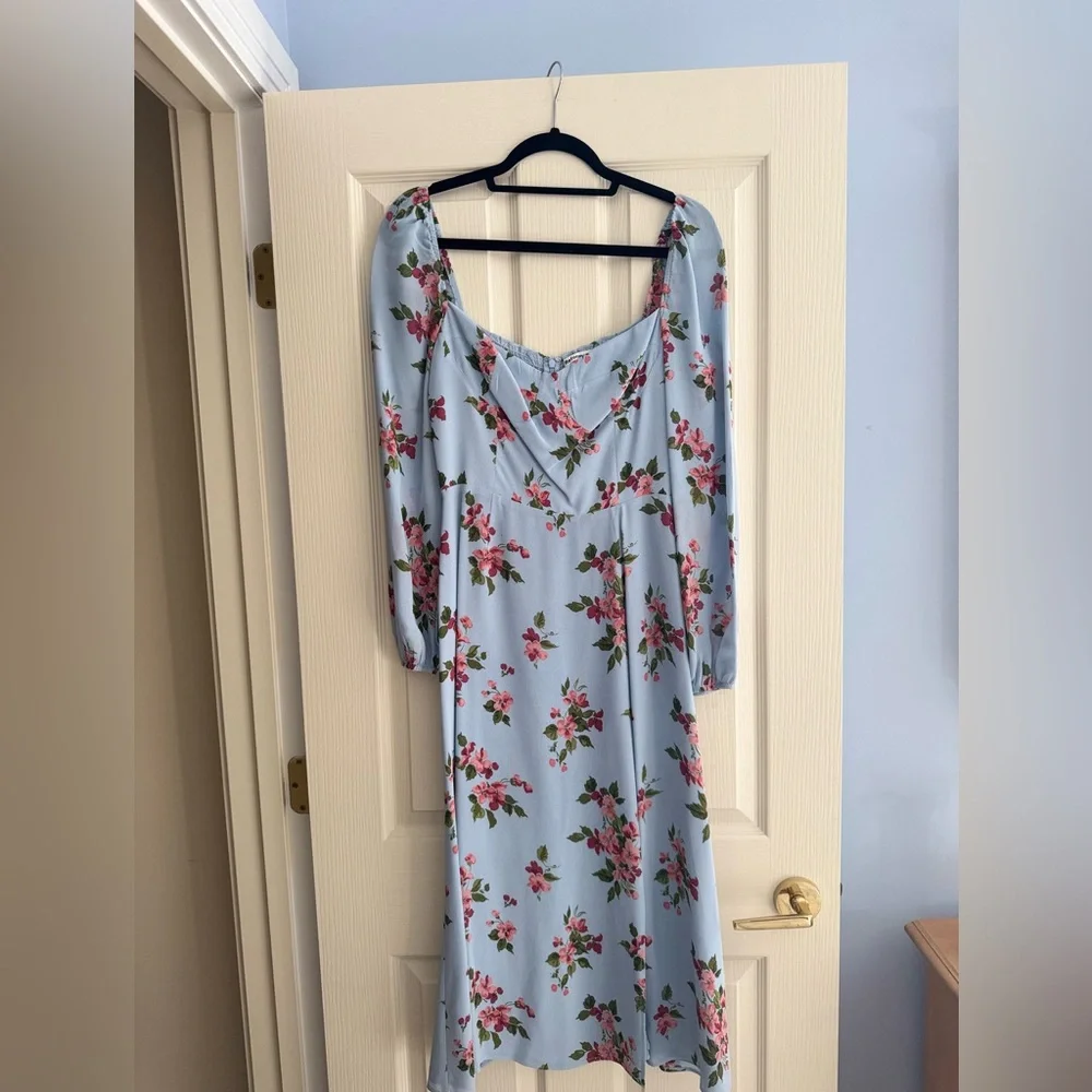 Reformation Shelby Floral Midi Dress in Light Blue with Pink Blooms - Picture 2 of 6